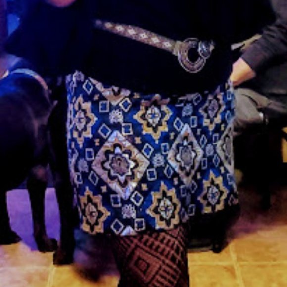 Cindy Jenkins of The Bling Sisters LIVE! Inc. - Picture 12 of 15